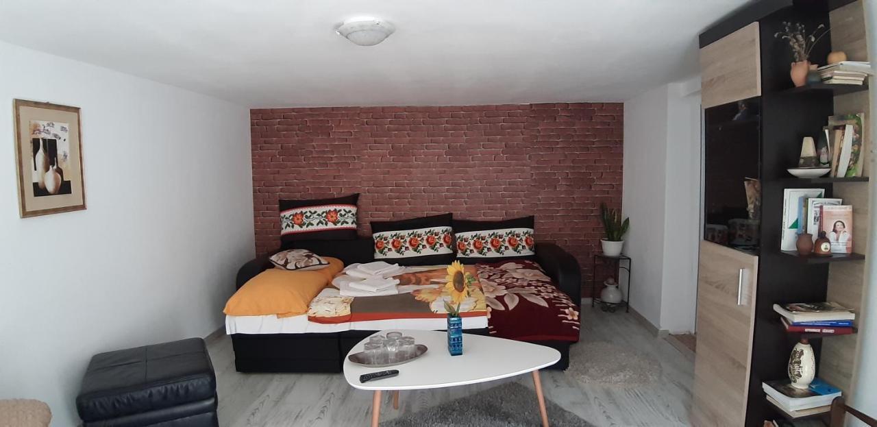 Pensiunea Casa Godja Valeni  Bilik gambar