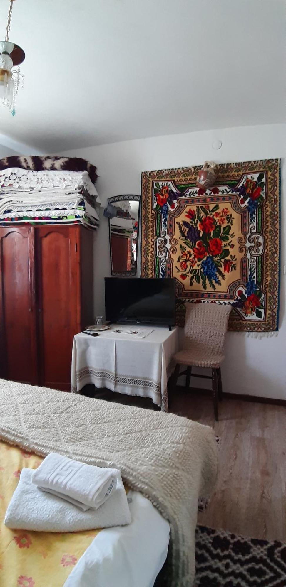 Pensiunea Casa Godja Valeni  Bilik gambar