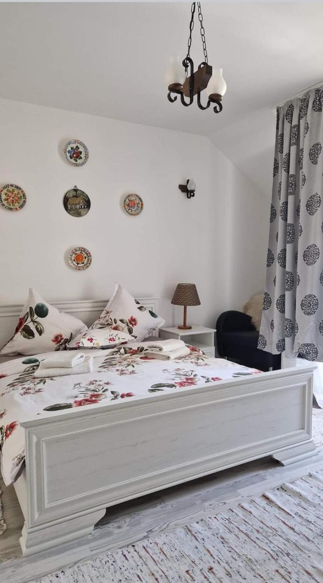 Pensiunea Casa Godja Valeni  Luaran gambar